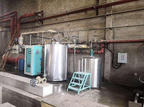 天津優科制藥往復爐排蒸汽鍋爐SNCR脫硝